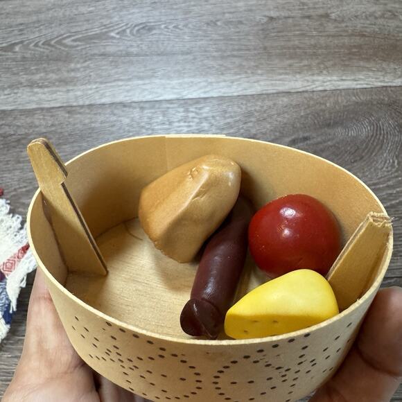 Read*** Vintage American Girl Pleasant Kirsten Pioneer School Lunch Basket Food - Picture 5 of 16